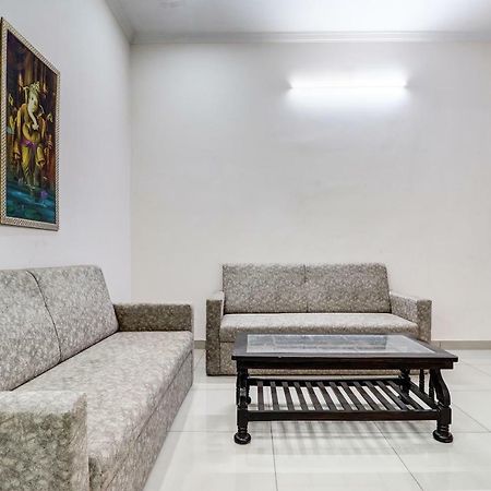 Oyo 38208 Hotel Prakash Kunj Лакхнау Экстерьер фото